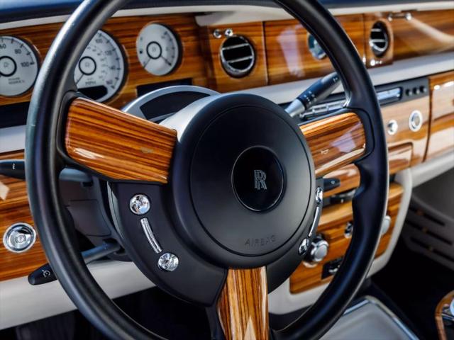 2016 Rolls-Royce Phantom Coupe Base