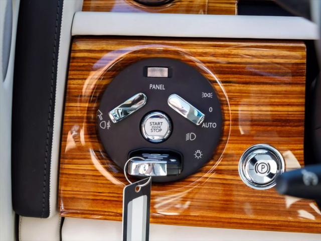 2016 Rolls-Royce Phantom Coupe Base