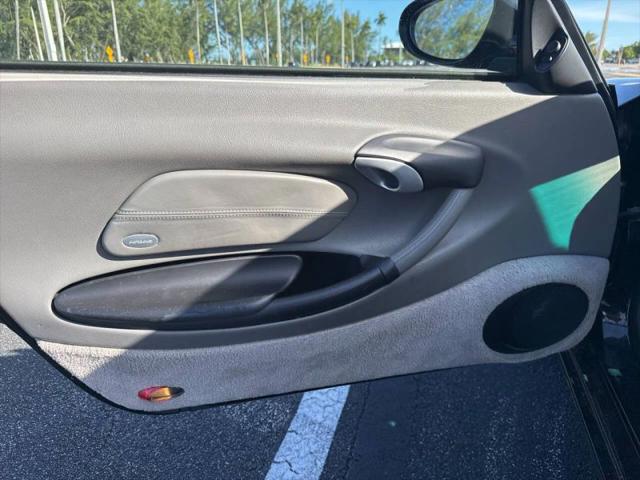 2003 Porsche Boxster Base