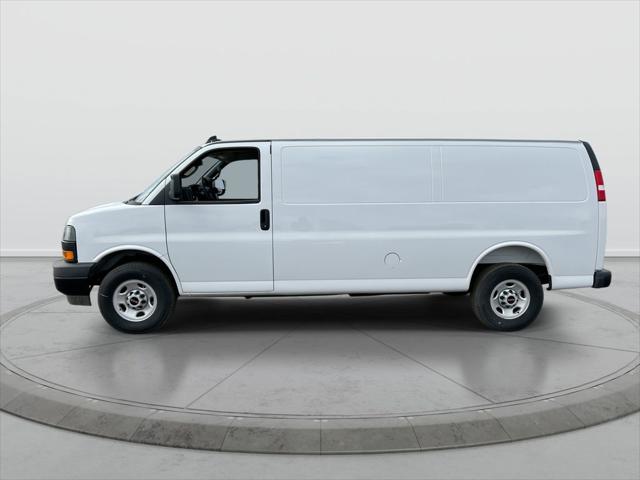2025 GMC Savana Cargo RWD 2500 Extended Wheelbase Work Van