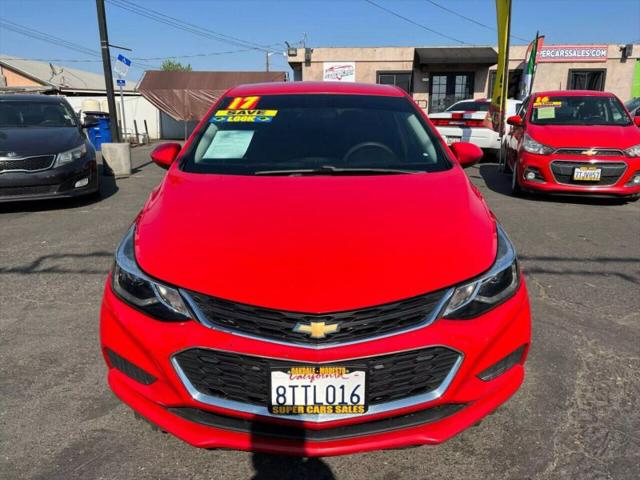 2017 Chevrolet Cruze LT Auto