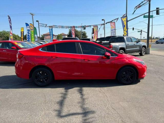 2017 Chevrolet Cruze LT Auto