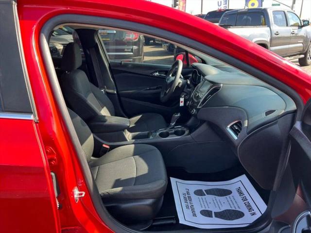 2017 Chevrolet Cruze LT Auto