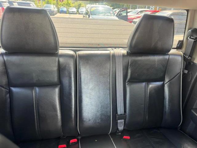 2009 HUMMER H3T Base