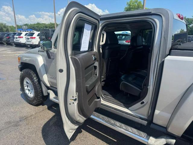 2009 HUMMER H3T Base
