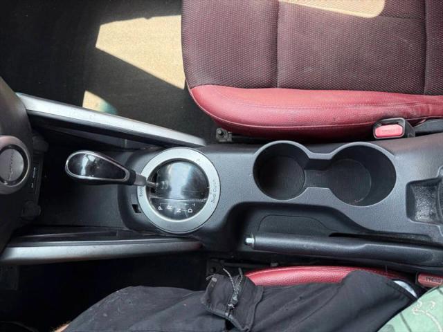2013 Hyundai Veloster Base