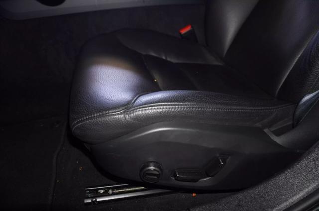 2024 Volvo S60 B5 Plus Dark Theme
