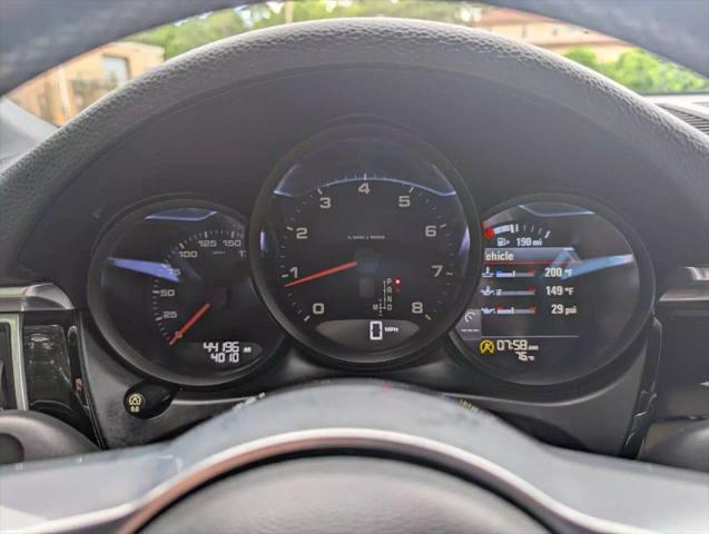 2018 Porsche Macan Base