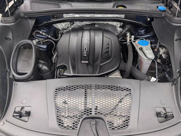 2018 Porsche Macan Base
