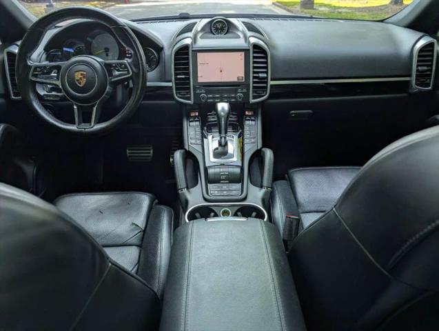 2018 Porsche Cayenne E-Hybrid S Platinum Edition