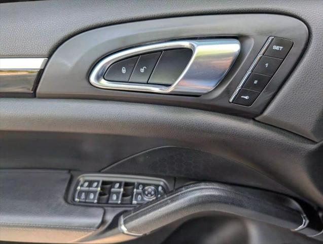 2018 Porsche Cayenne E-Hybrid S Platinum Edition