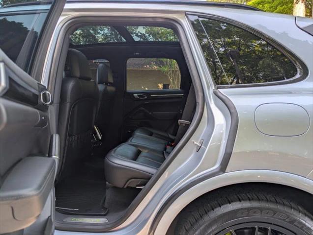 2018 Porsche Cayenne E-Hybrid S Platinum Edition