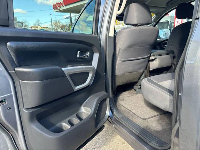 2021 Nissan Titan Crew Cab SV 4x4