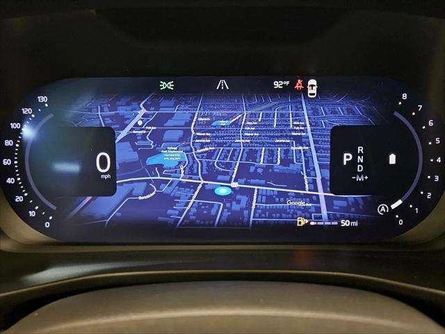 2026 Volvo XC40 Plus, B5 AWD Gas (mild hybrid), Dark