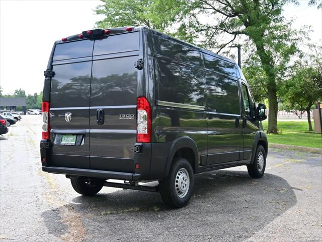 2025 Ram ProMaster Cargo Van Tradesman High Roof 136" WB w/Pass Seat