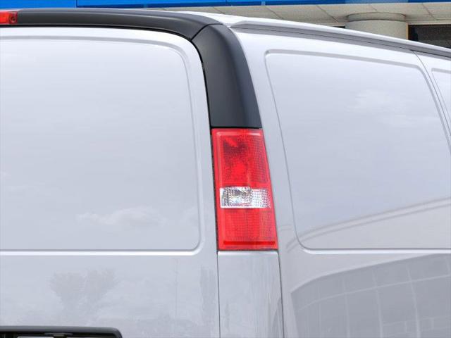 2025 Chevrolet Express Cargo Van RWD 2500 Regular Wheelbase WT