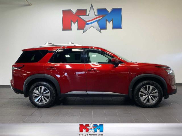 2023 Nissan Pathfinder SL 4WD