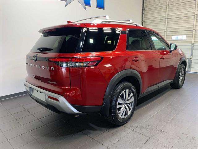 2023 Nissan Pathfinder SL 4WD