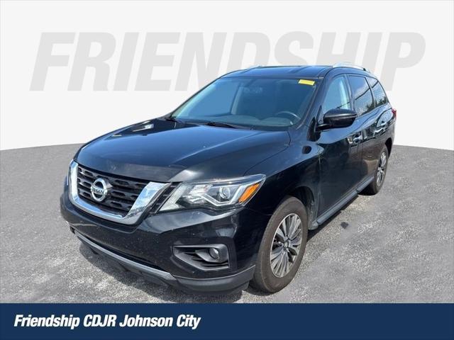 2018 Nissan Pathfinder SV