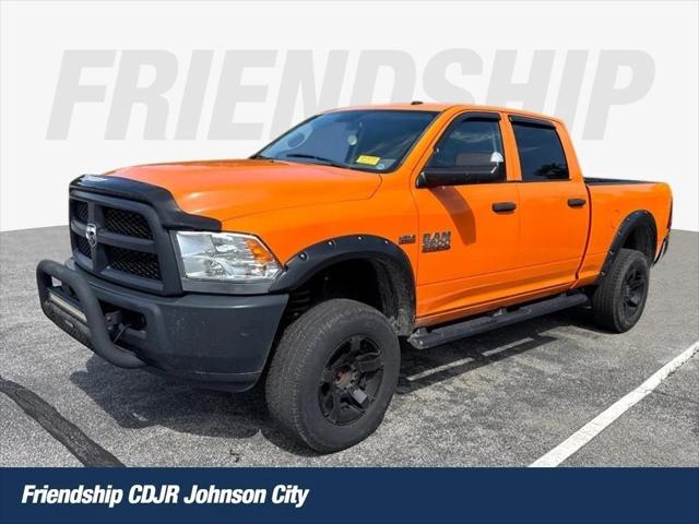 2017 RAM 2500 Tradesman Crew Cab 4x4 64 Box