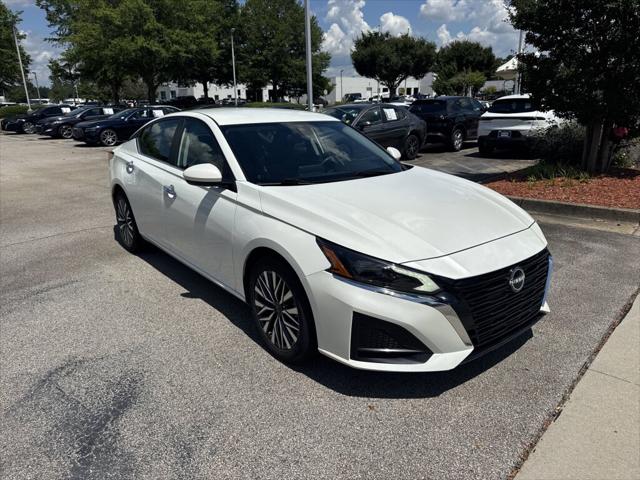 2023 Nissan Altima SV FWD