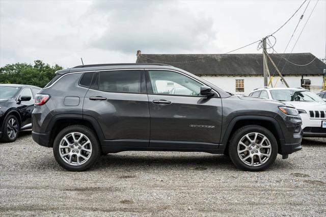 2022 Jeep Compass Latitude Lux 4x4