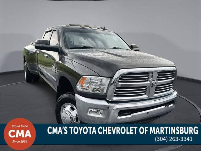 2017 RAM 3500 Big Horn Crew Cab 4x4 8 Box