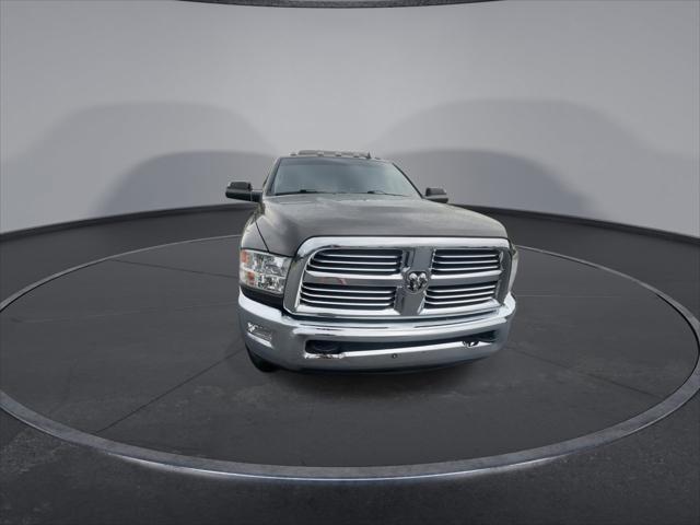 2017 RAM 3500 Big Horn Crew Cab 4x4 8 Box