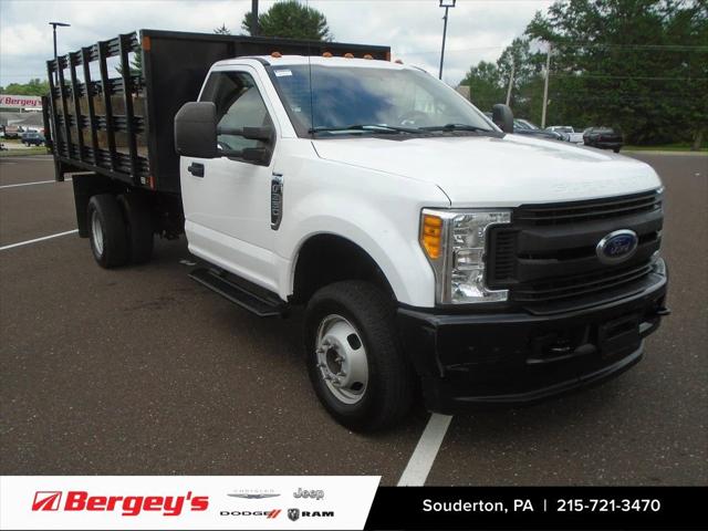 2019 Ford F-350 Chassis XL