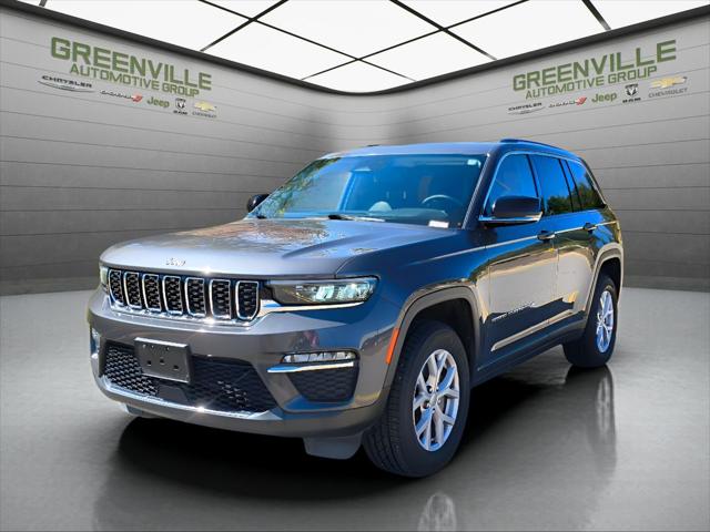 2022 Jeep Grand Cherokee Limited 4x4 2022 Jeep Grand Cherokee Limited 4x4