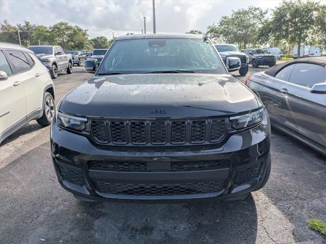 2023 Jeep Grand Cherokee L Altitude 4x2