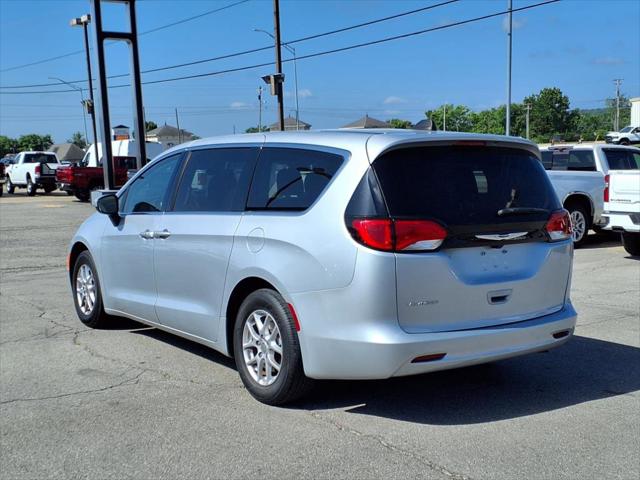 2022 Chrysler Voyager LX 2022 Chrysler Voyager LX