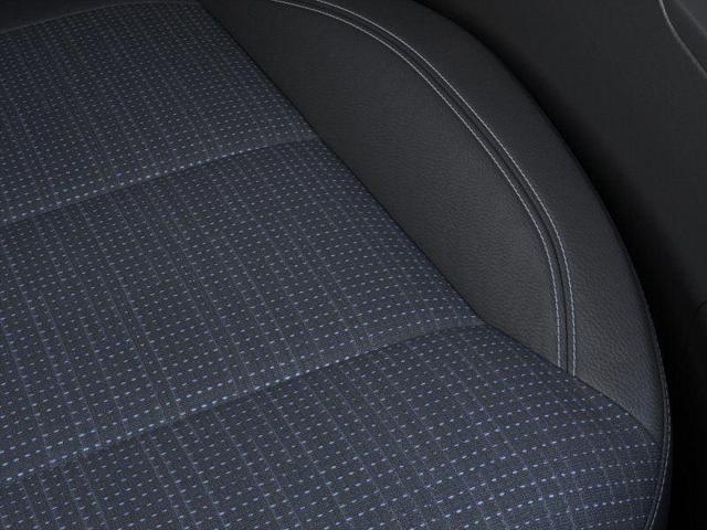 2025 Buick NV Preferred FWD
