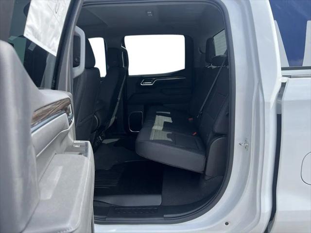 2025 Chevrolet Silverado 1500 4WD Crew Cab Short Bed LT with 2FL