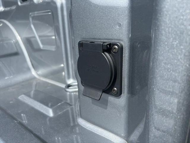 2025 Chevrolet Silverado 1500 4WD Crew Cab Short Bed LT with 2FL