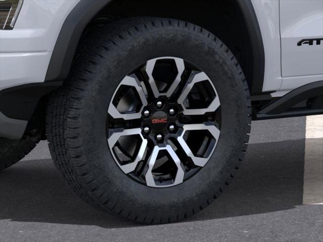 2025 GMC Canyon 4WD AT4