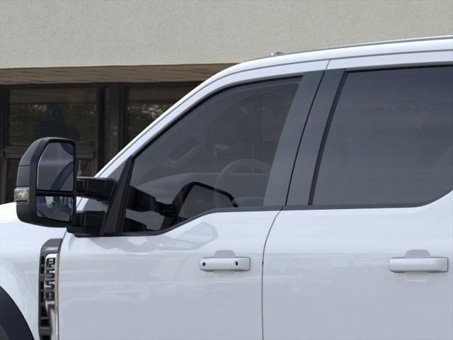 2025 Ford F-550 LARIAT