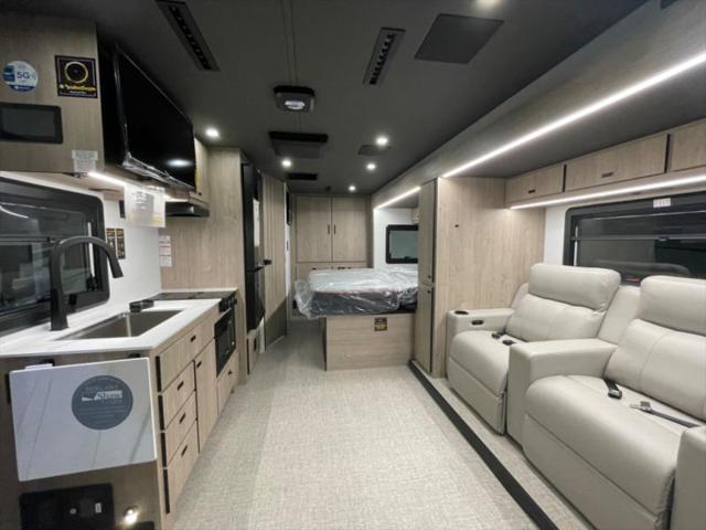 2026 Mercedes-Benz Sprinter 4500 Chassis Standard Roof 4-Cyl Diesel HO