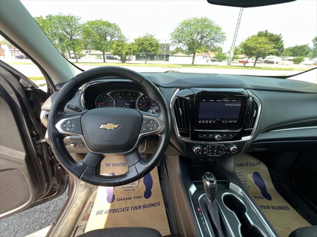2020 Chevrolet Traverse AWD LT Cloth
