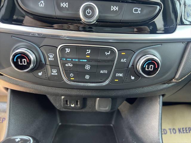 2020 Chevrolet Traverse AWD LT Cloth
