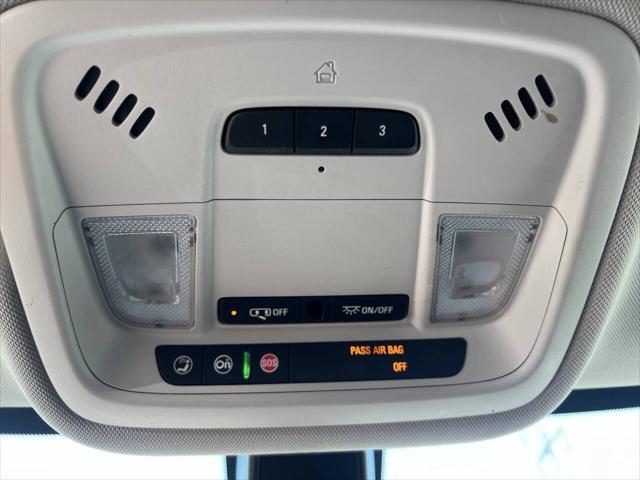 2020 Chevrolet Traverse AWD LT Cloth