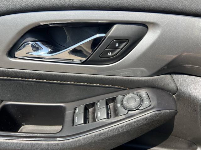 2020 Chevrolet Traverse AWD LT Cloth