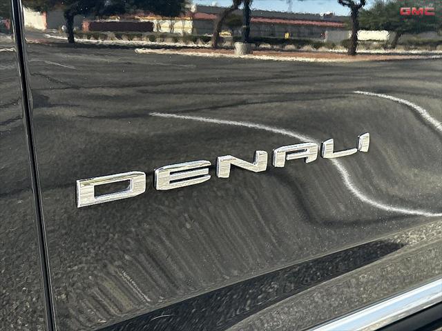 2021 GMC Yukon 4WD Denali