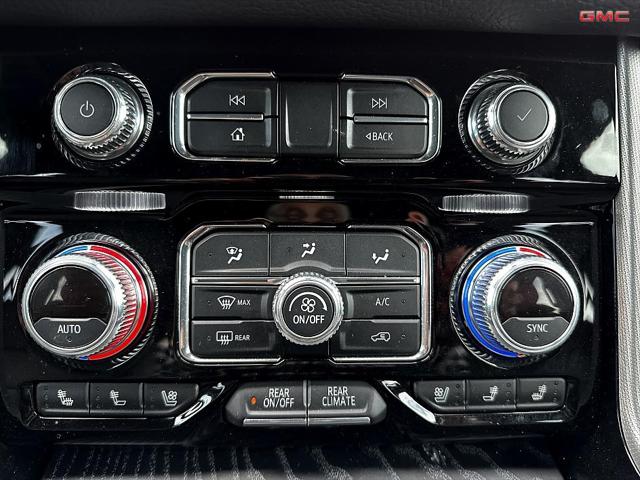 2021 GMC Yukon 4WD Denali