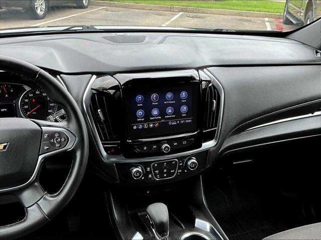 2023 Chevrolet Traverse AWD LT Cloth