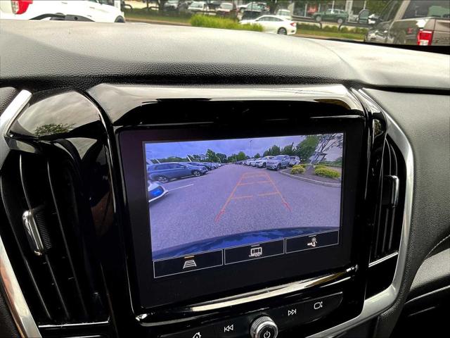 2023 Chevrolet Traverse AWD LT Cloth