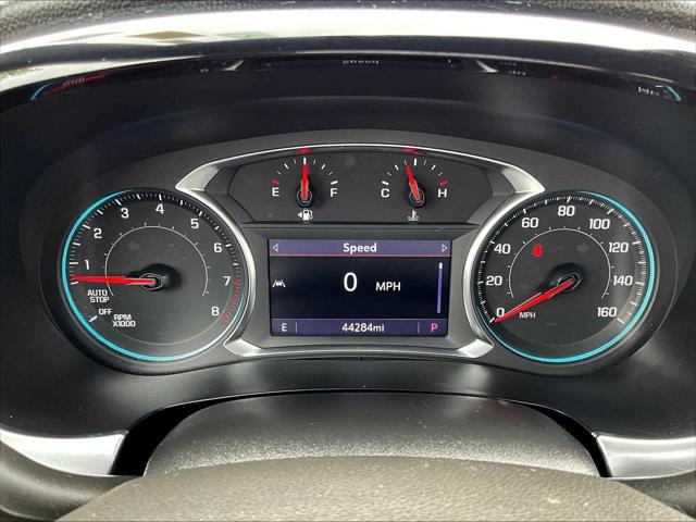 2023 Chevrolet Traverse AWD LT Cloth