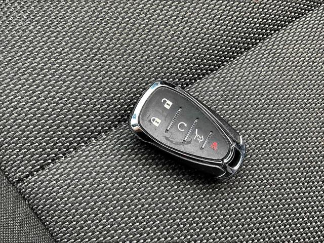 2023 Chevrolet Traverse AWD LT Cloth