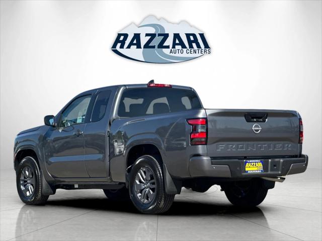 2025 Nissan Frontier King Cab SV 4x2