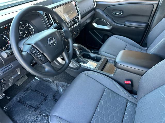 2025 Nissan Frontier King Cab SV 4x2